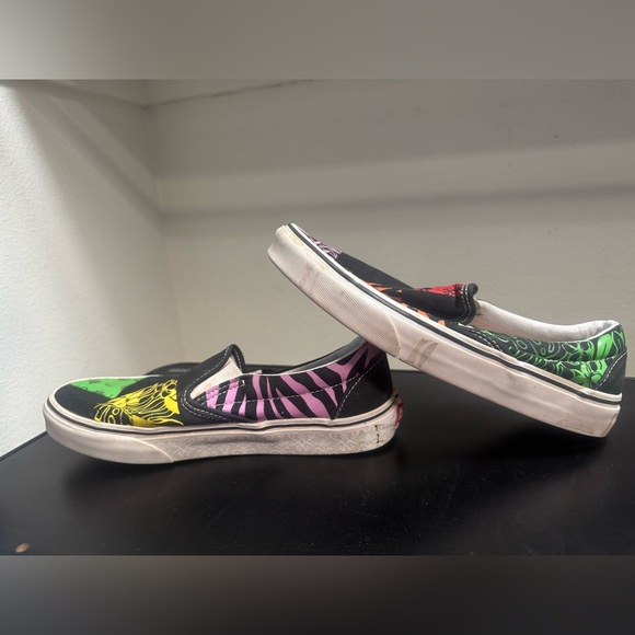 Vans Classic Slip-On Patchwork Floral Zebra Crayola Sneakers - Multicolor - Picture 4 of 8